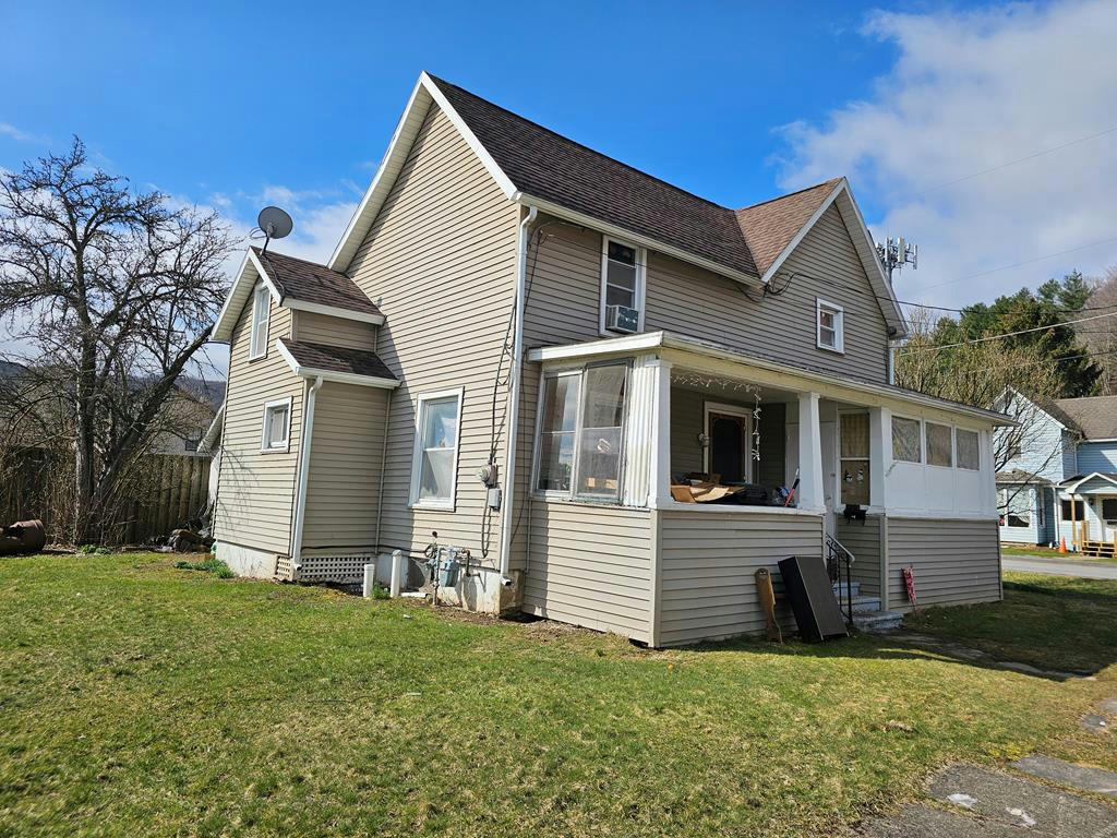 107 W MAPLE ST, COUDERSPORT, PA 16915, photo 1 of 15